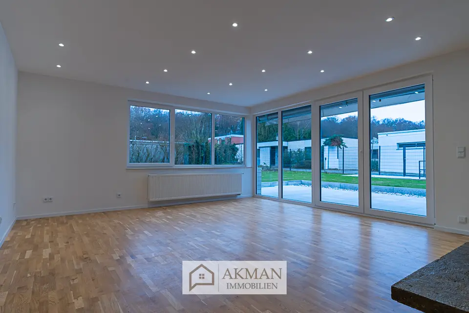 6 Zimmer Haus mit 312 m² in Darmstadt – Bild 2