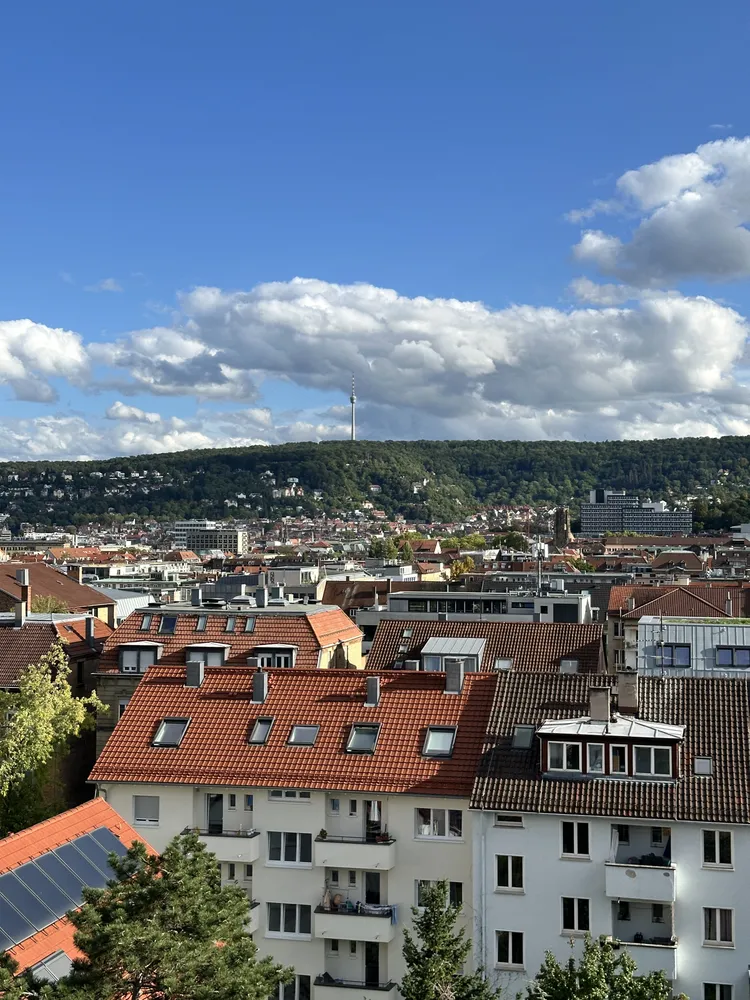 4 Zimmer Wohnung mit 109 m² in Stuttgart – Bild 1
