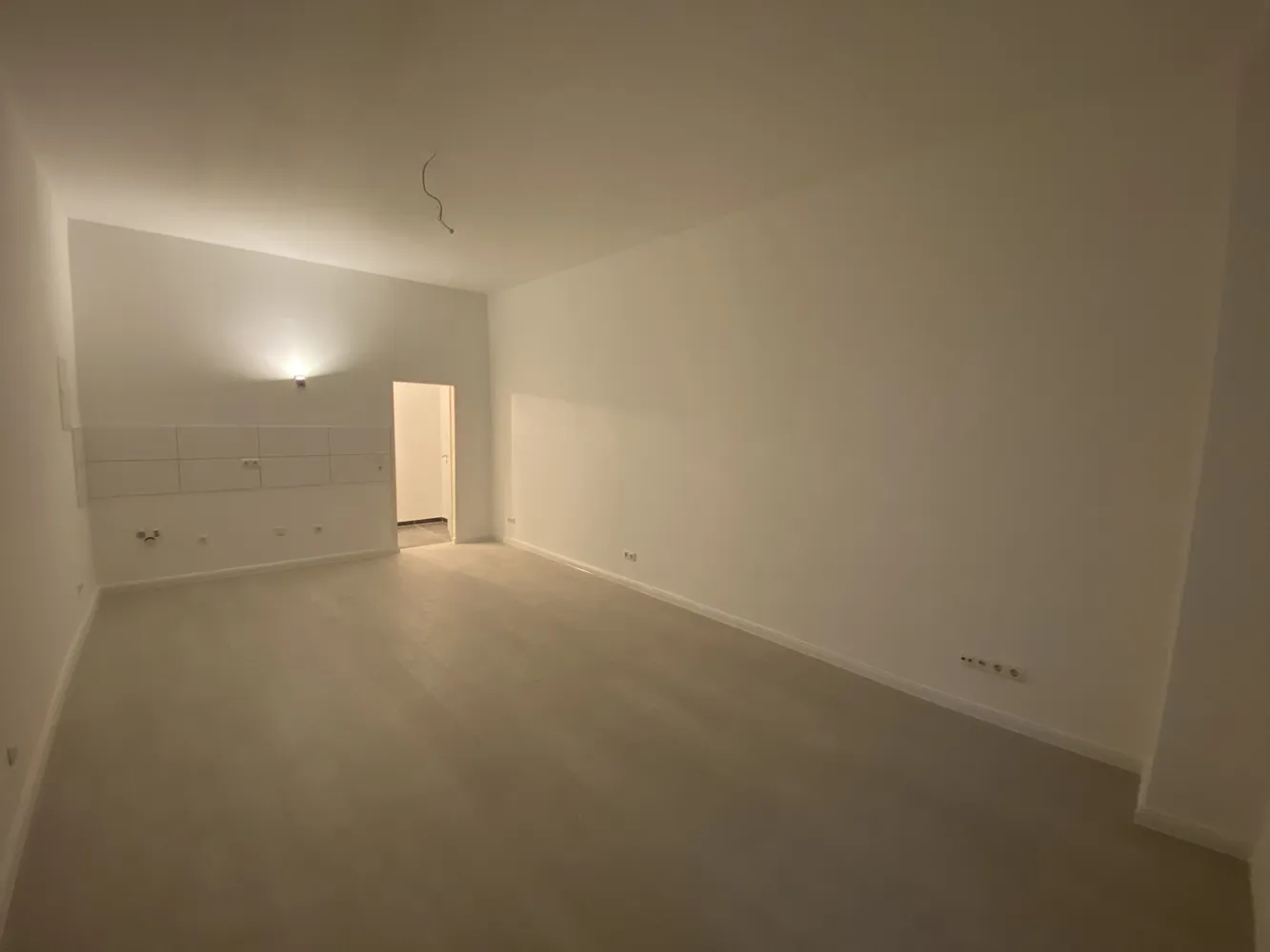 1 Zimmer Wohnung mit 35 m² in Köln – Bild 2