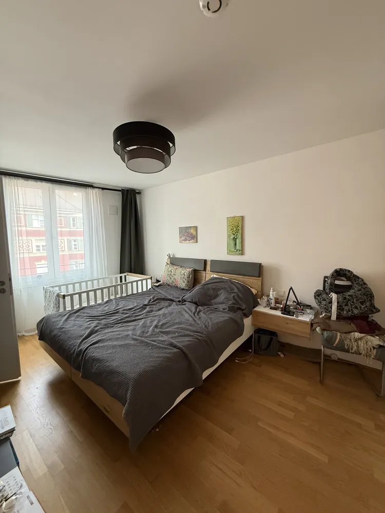 3 Zimmer Wohnung mit 90 m² in München – Bild 4