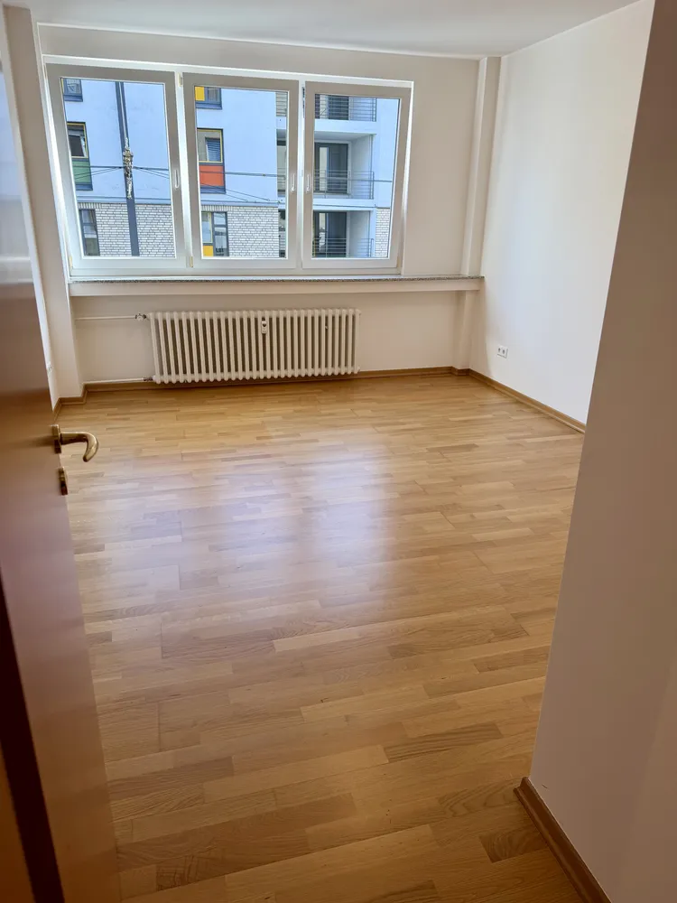 2 room apartment with 55 m² in Düsseldorf – Photo 12