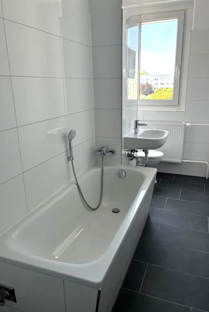 2 Zimmer Wohnung mit 51 m² in Halle (Saale) – Bild 7