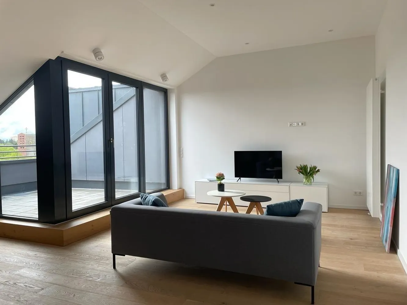 3 Zimmer Wohnung mit 114 m² in München – Bild 2
