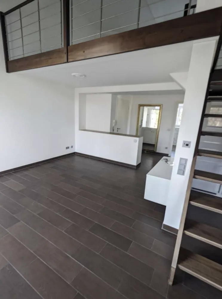 3 Zimmer Wohnung mit 115 m² in München – Bild 4