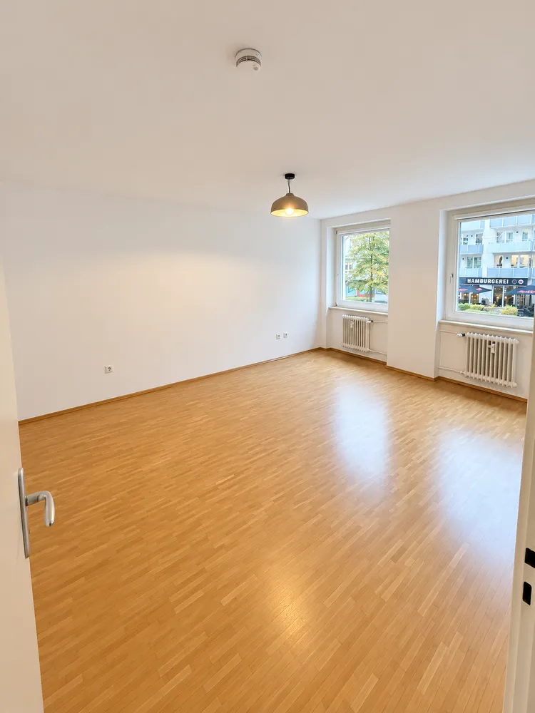 2 room apartment with 61 m² in Munich – Photo 1