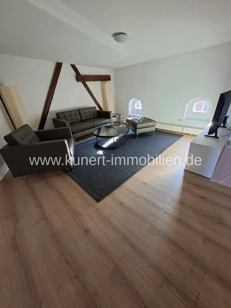 3 Zimmer Wohnung mit 121 m² in Halle (Saale) – Bild 1