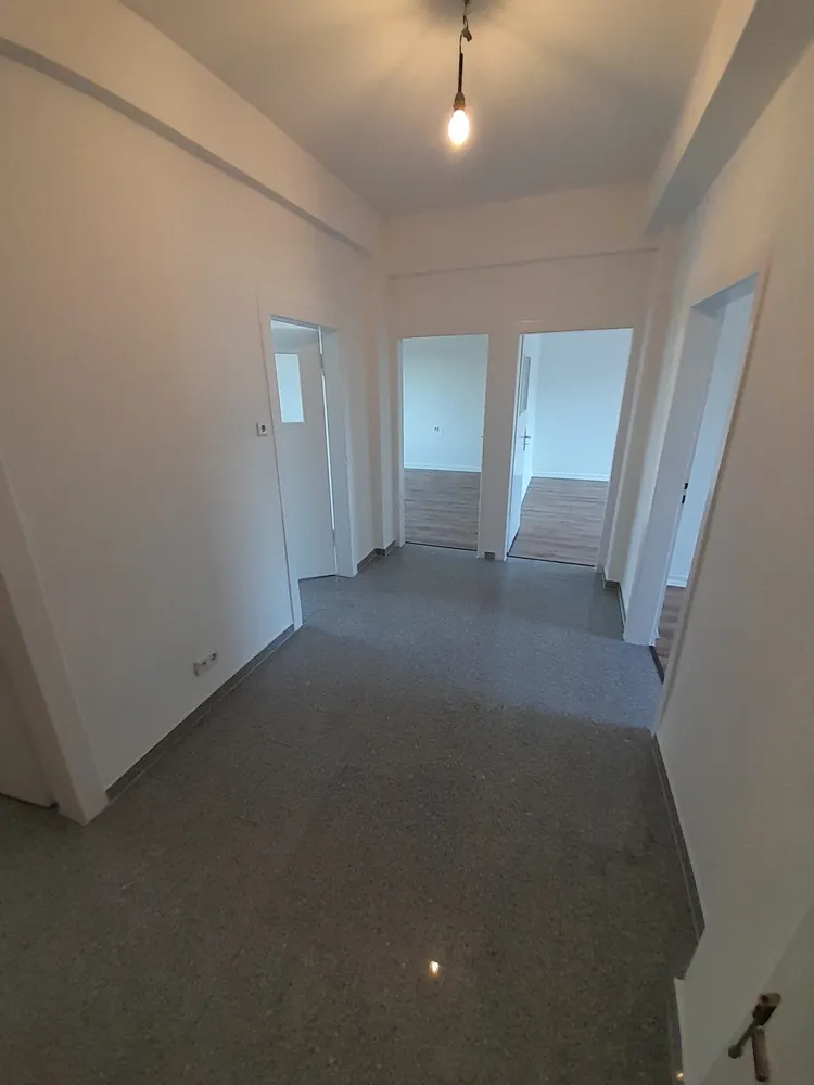 3 Zimmer Wohnung mit 81 m² in Düsseldorf – Bild 1