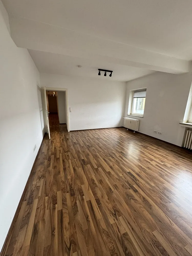 2 Zimmer Wohnung mit 78 m² in Düsseldorf – Bild 8