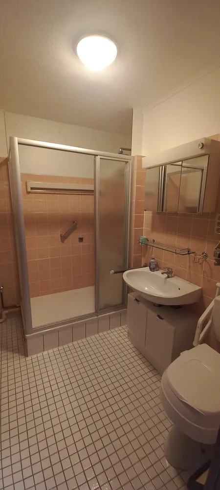 2 Zimmer Wohnung mit 70 m² in Bonn – Bild 7