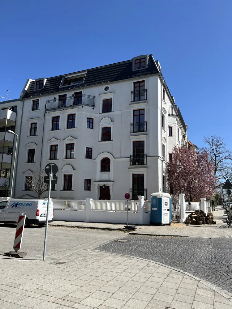 3 Zimmer Wohnung mit 99 m² in München – Bild 6