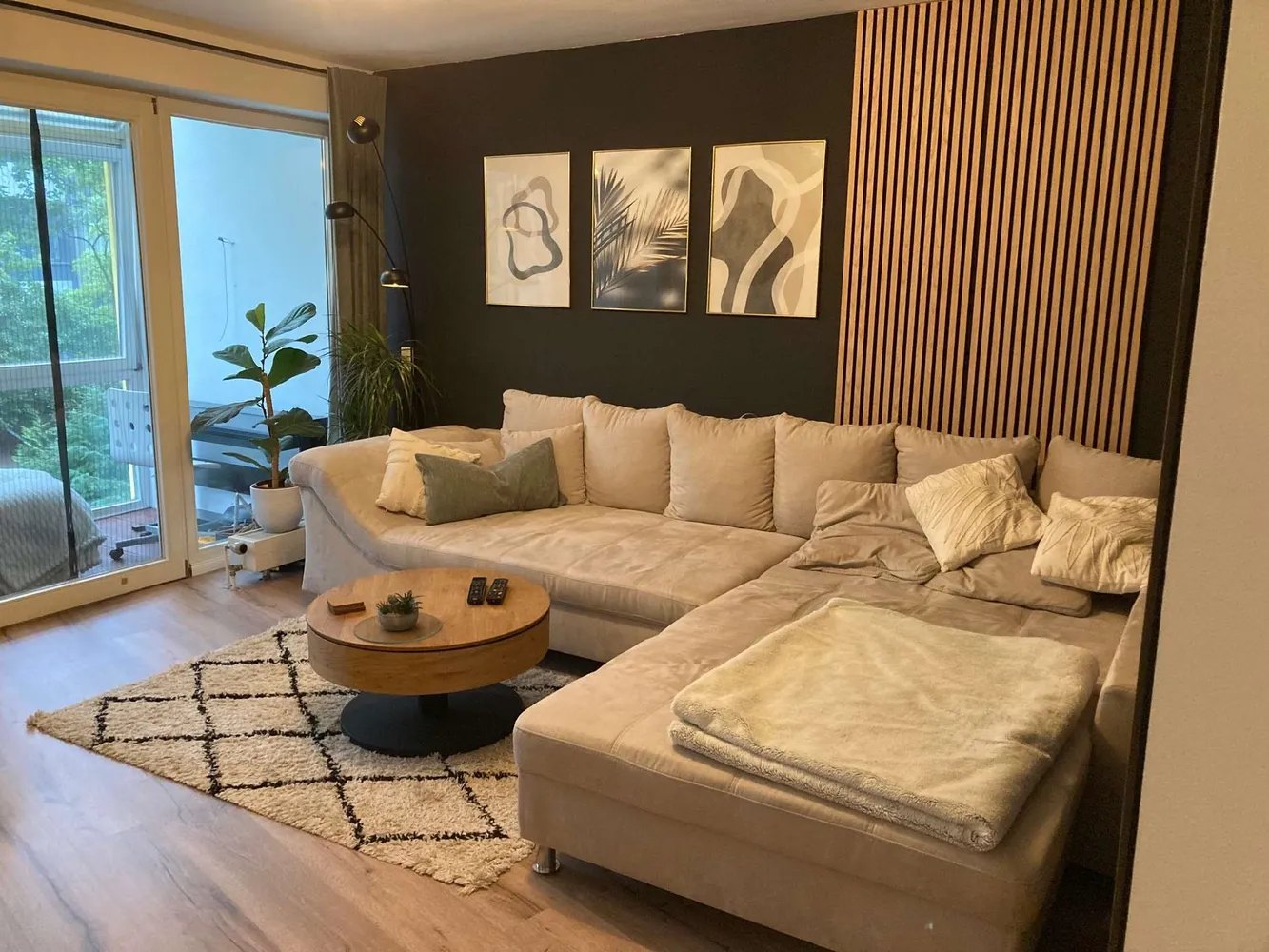 2 Zimmer Wohnung mit 63 m² in Hannover – Bild 1
