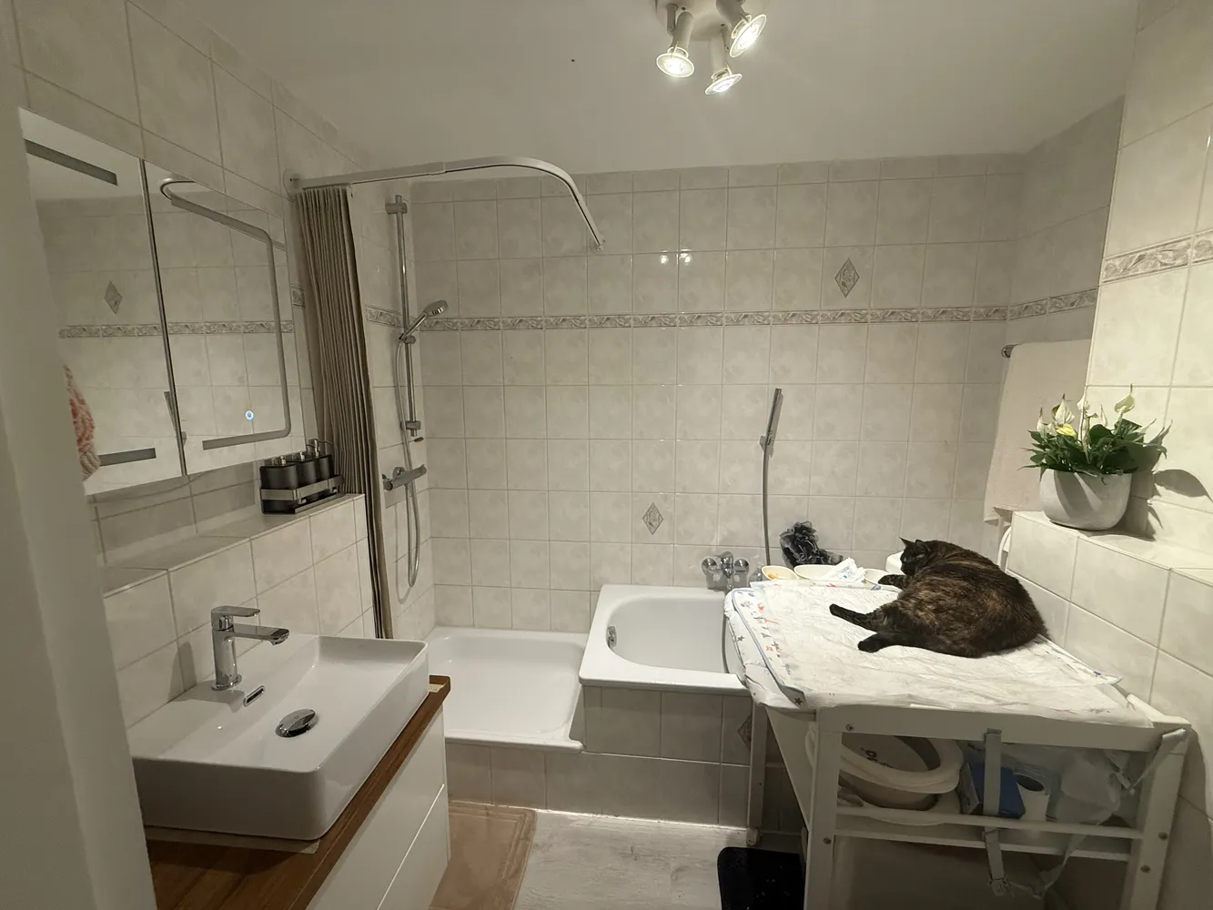 2 Zimmer Wohnung mit 65 m² in München – Bild 9