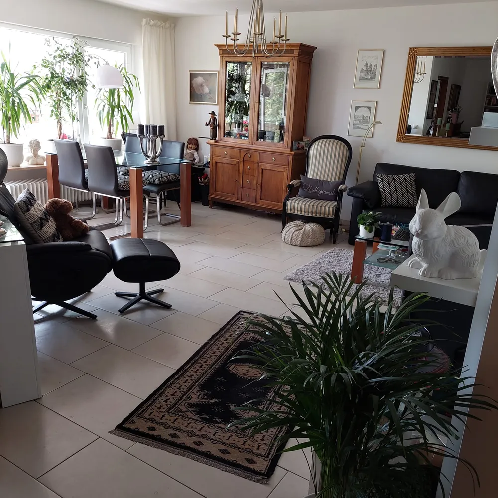 2 Zimmer Wohnung mit 74 m² in Nürnberg – Bild 2