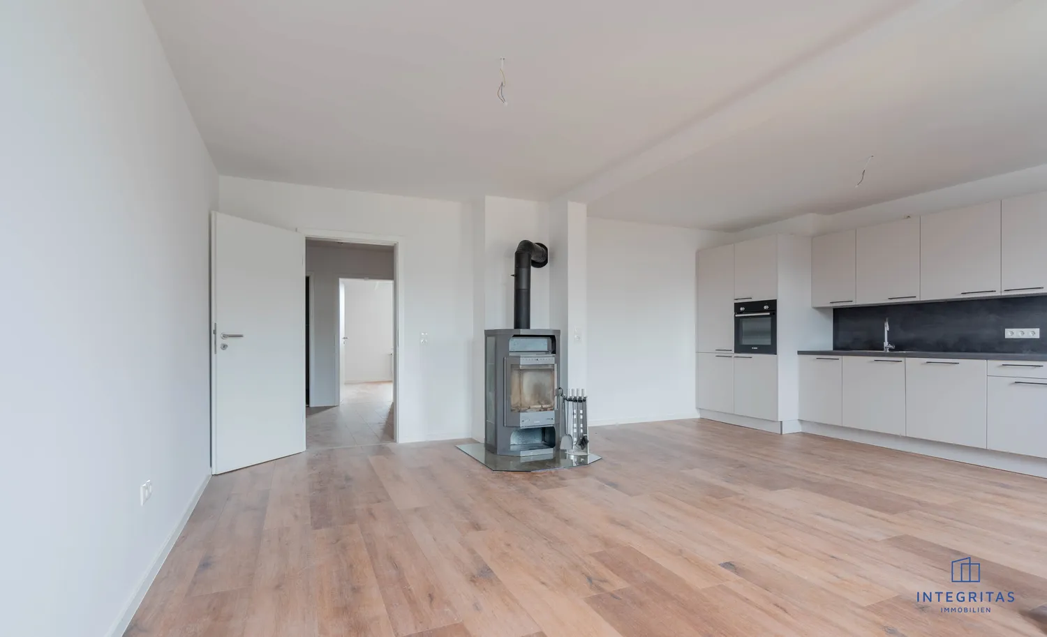 5 Zimmer Wohnung mit 94 m² in Hof – Bild 2
