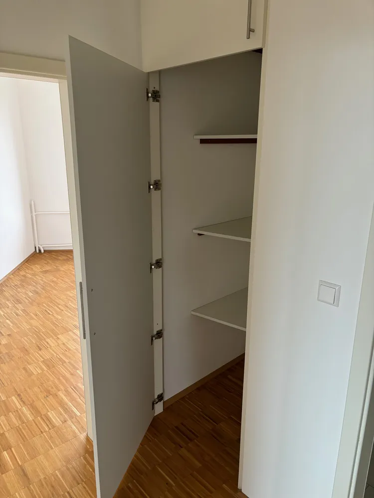 2 Zimmer Wohnung mit 90 m² in Hannover – Bild 2