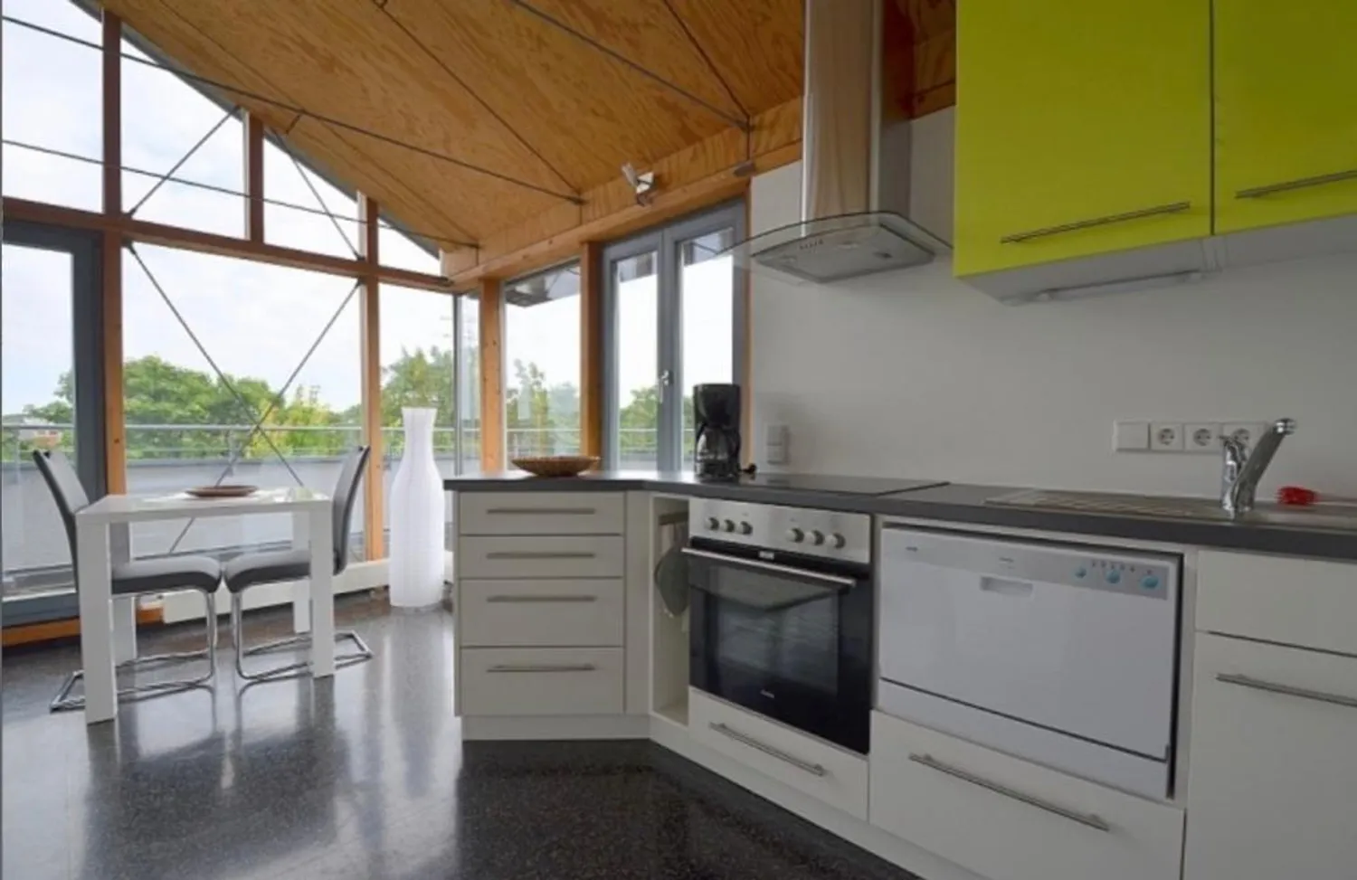 2 Zimmer Wohnung mit 40 m² in Stuttgart – Bild 3