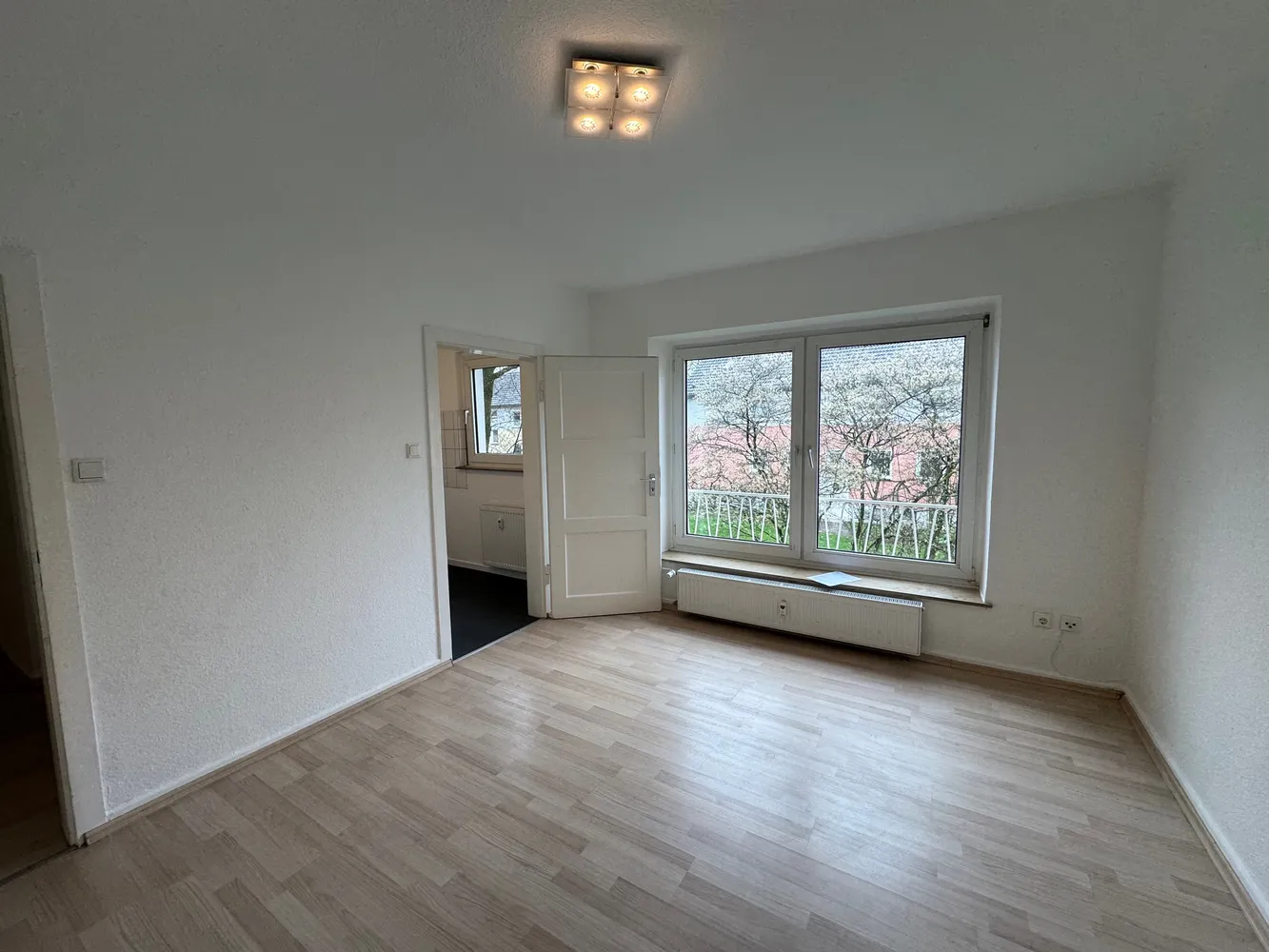 2 Zimmer Wohnung mit 41 m² in Duisburg – Bild 2