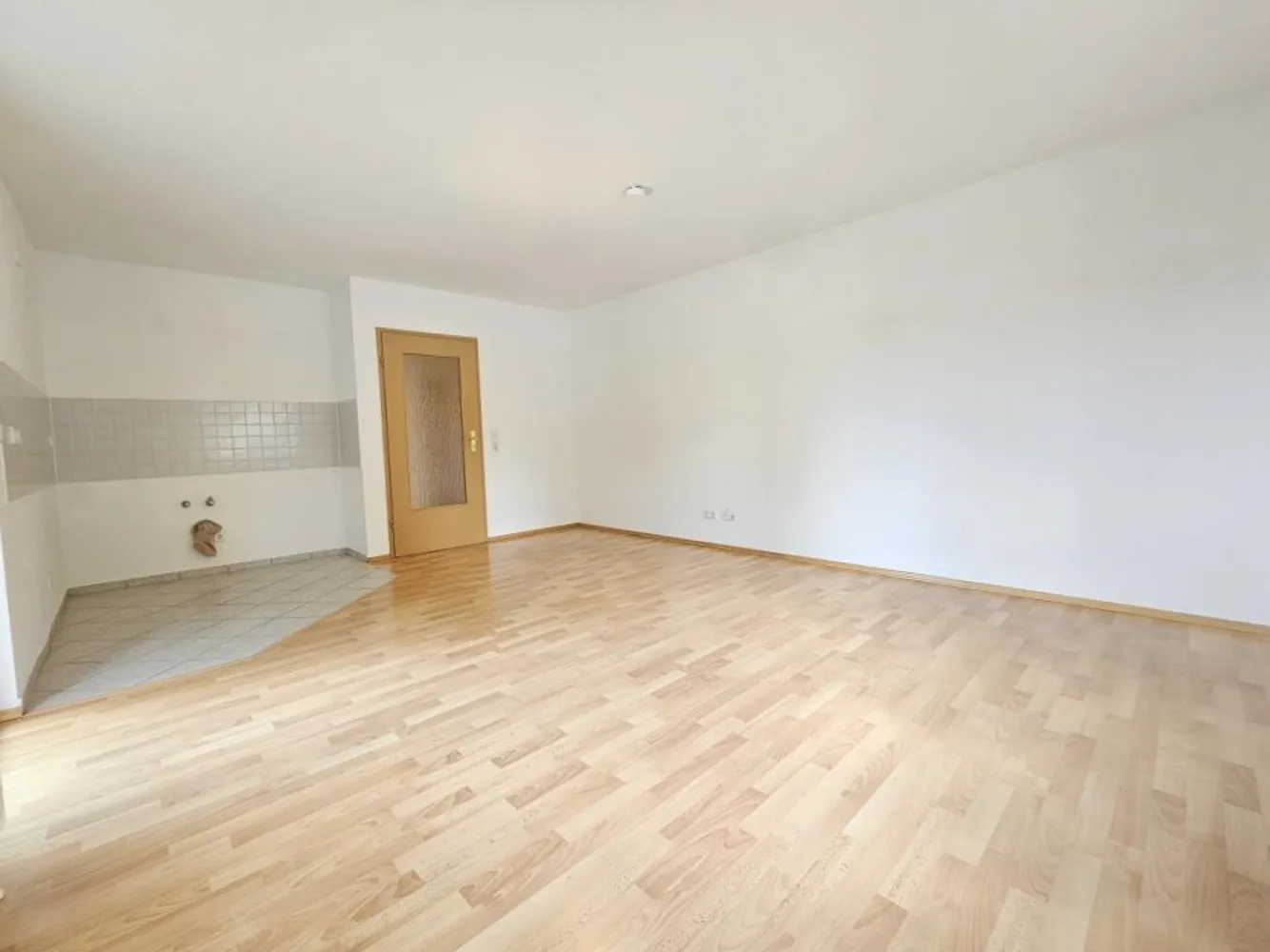 2 Zimmer Wohnung mit 56 m² in Zwickau – Bild 7