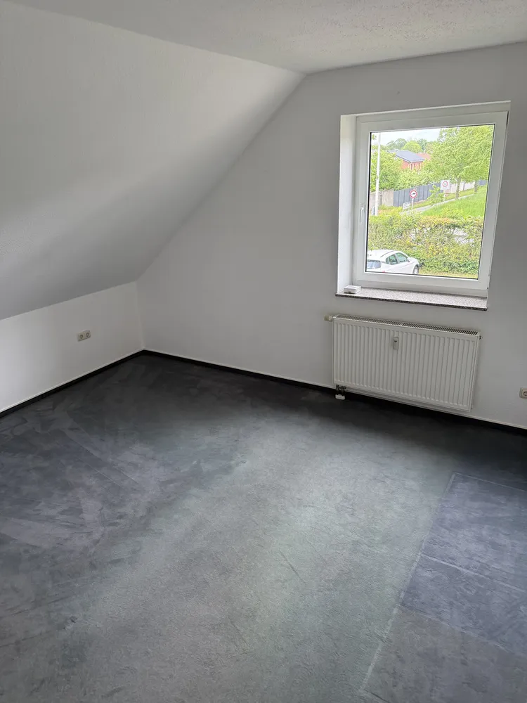 2 Zimmer Wohnung mit 68 m² in Düren – Bild 1