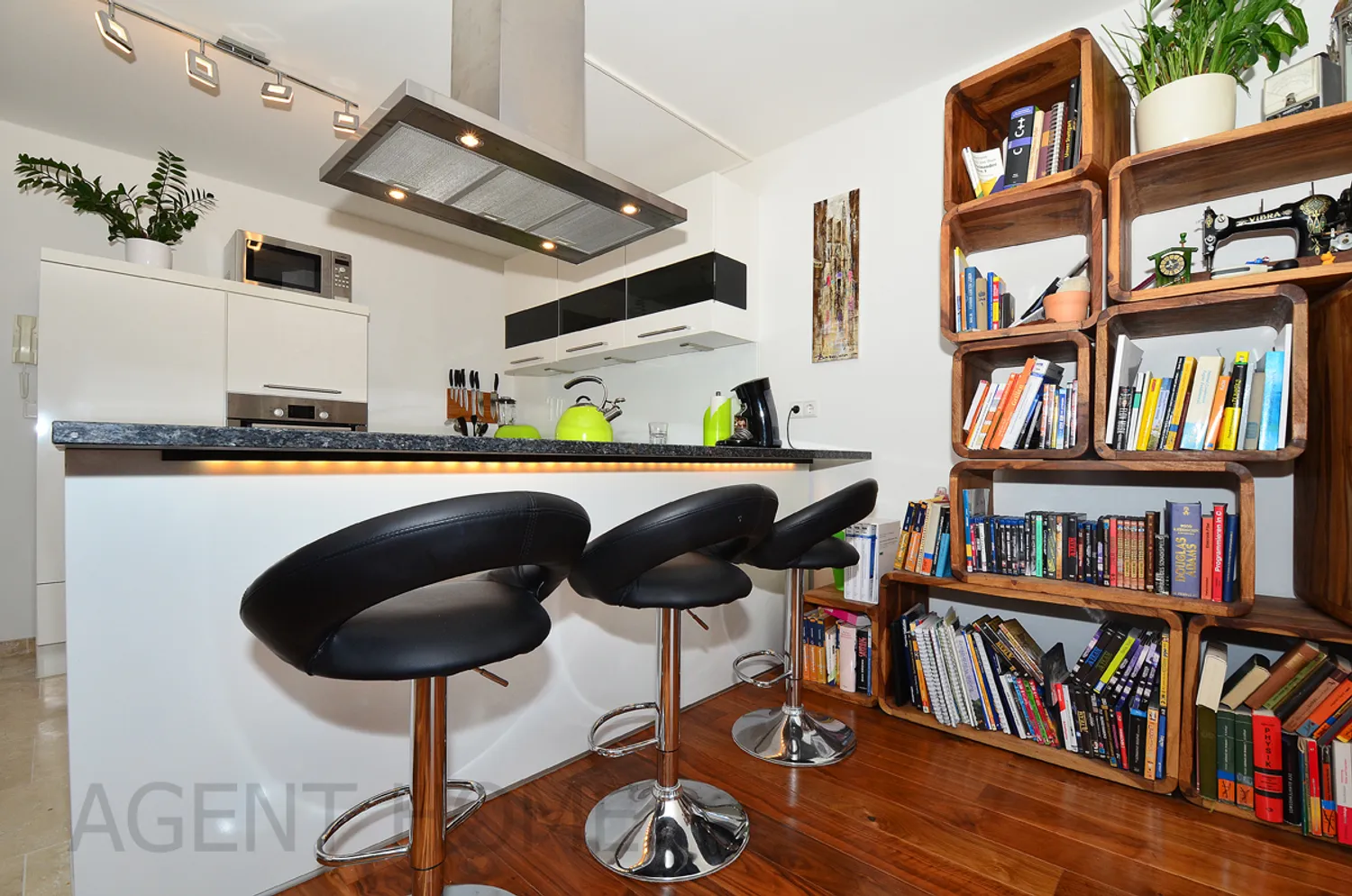 4 Zimmer Wohnung mit 100 m² in Stuttgart – Bild 8