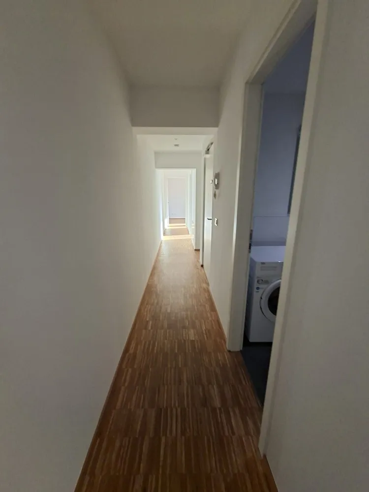 2 Zimmer Wohnung mit 70 m² in Berlin – Bild 8