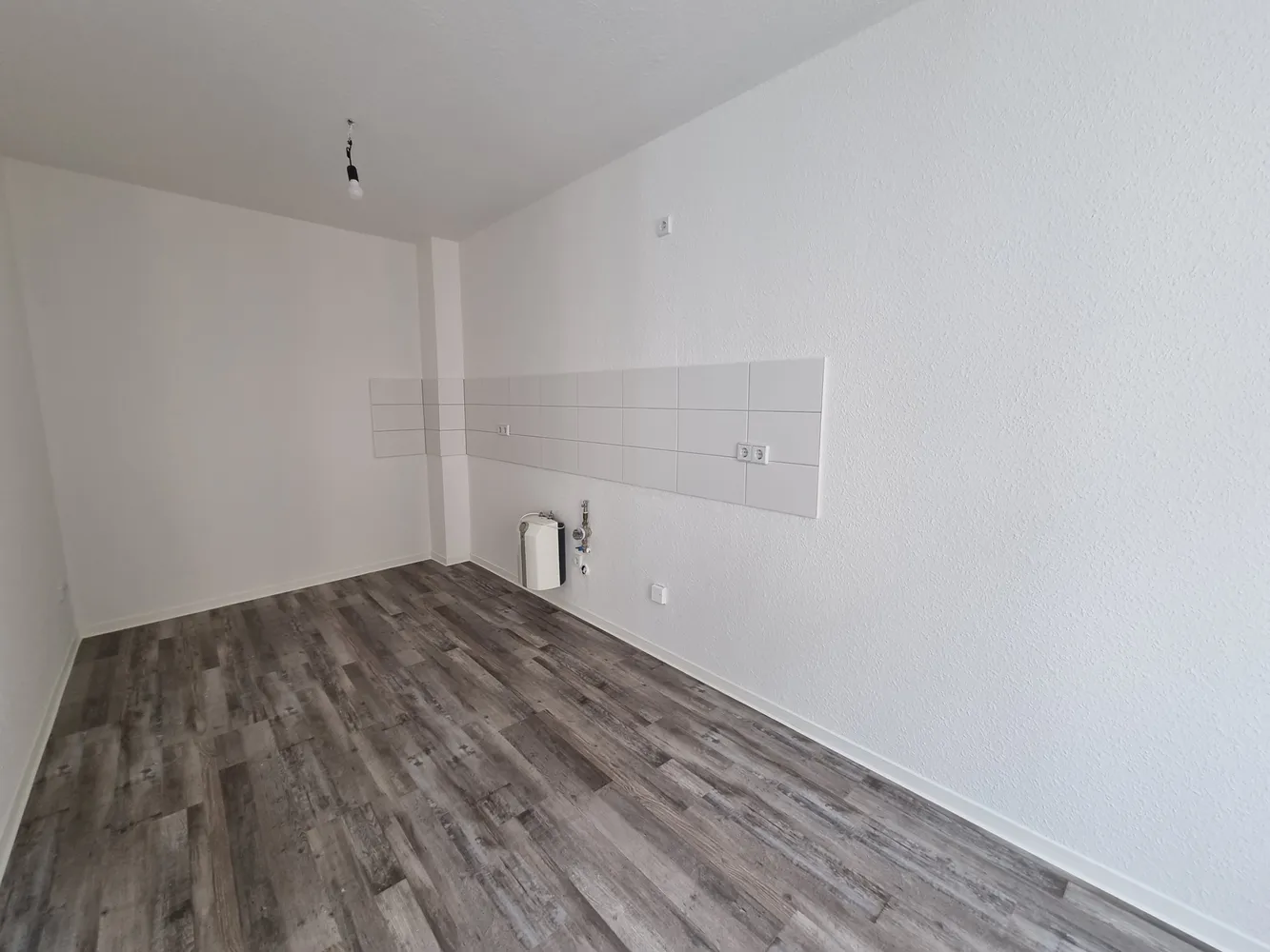 2 Zimmer Wohnung mit 65 m² in Halle (Saale) – Bild 5