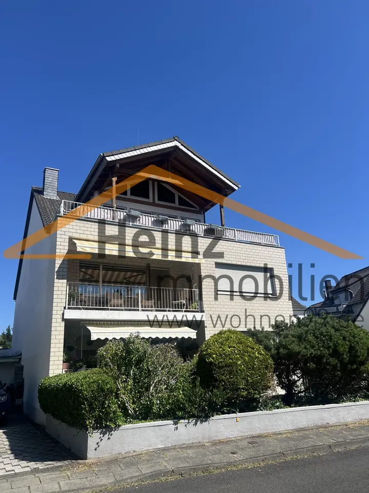 4 Zimmer Wohnung mit 110 m² in Bergisch Gladbach – Bild 3