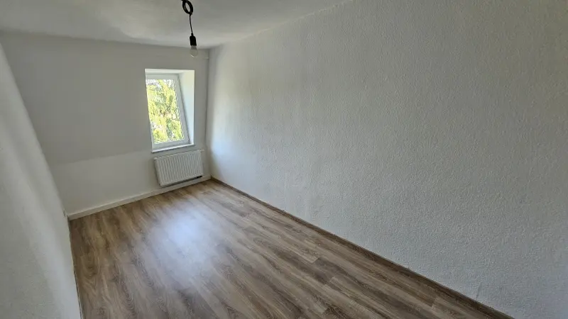 3 Zimmer Wohnung mit 57 m² in Freital – Bild 2