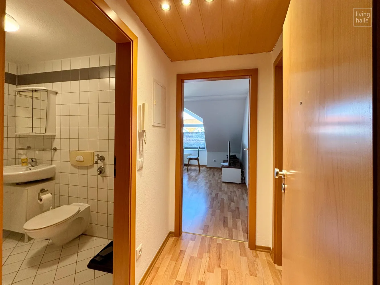 2 Zimmer Wohnung mit 41 m² in Halle (Saale) – Bild 2