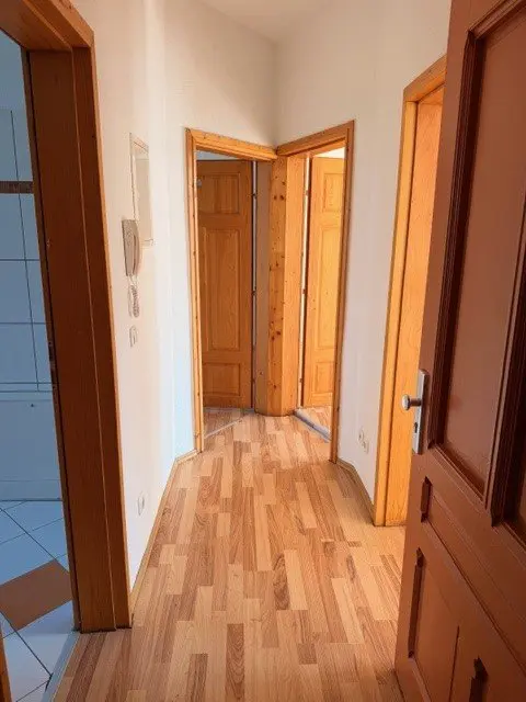 2 Zimmer Wohnung mit 66 m² in Magdeburg – Bild 3