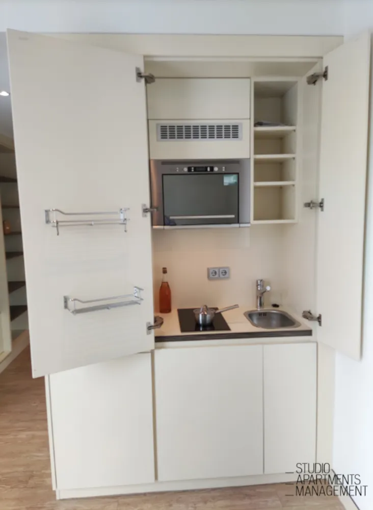 1 room apartment with 38 m² in Munich – Photo 7