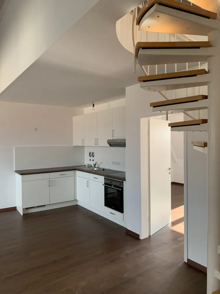 2 Zimmer Wohnung mit 73 m² in Regensburg – Bild 1