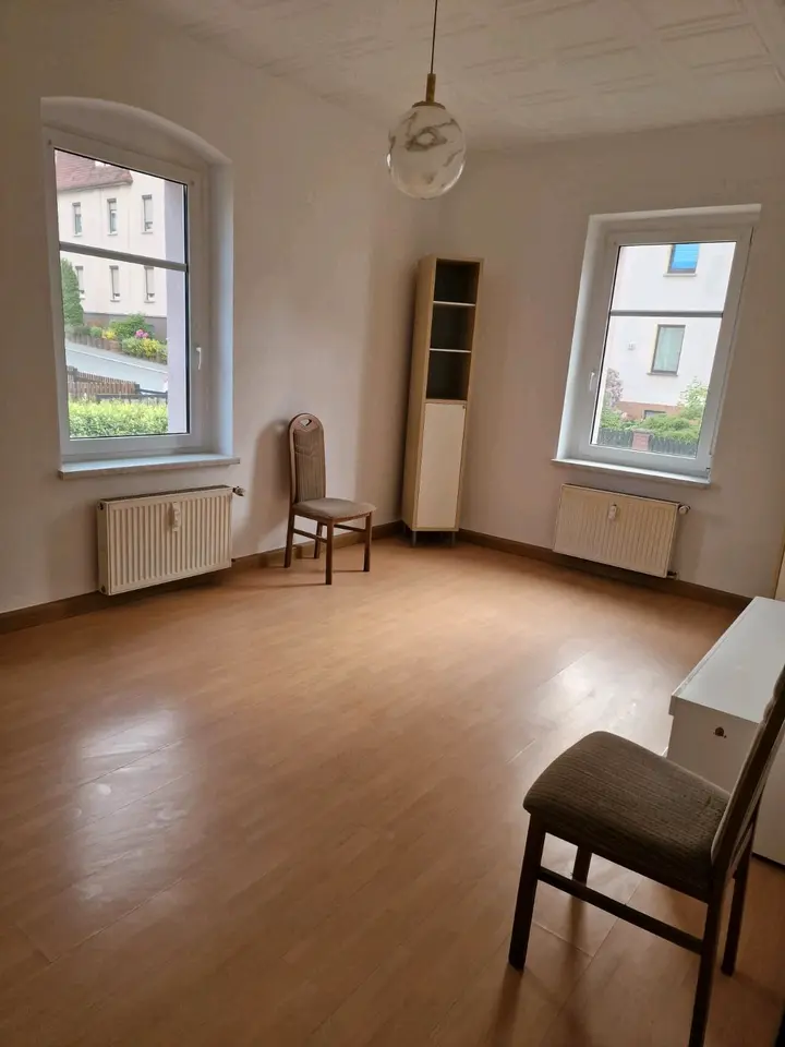 2 Zimmer Wohnung mit 46 m² in Werdau – Bild 2
