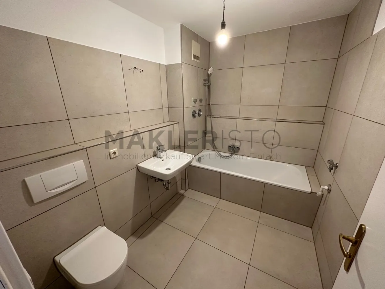 2 Zimmer Wohnung mit 68 m² in Dresden – Bild 7