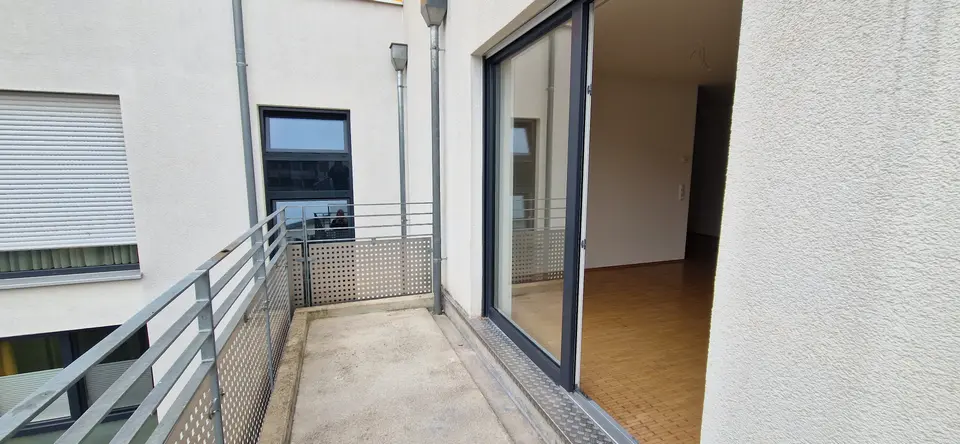 2 Zimmer Wohnung mit 75 m² in Köln – Bild 5