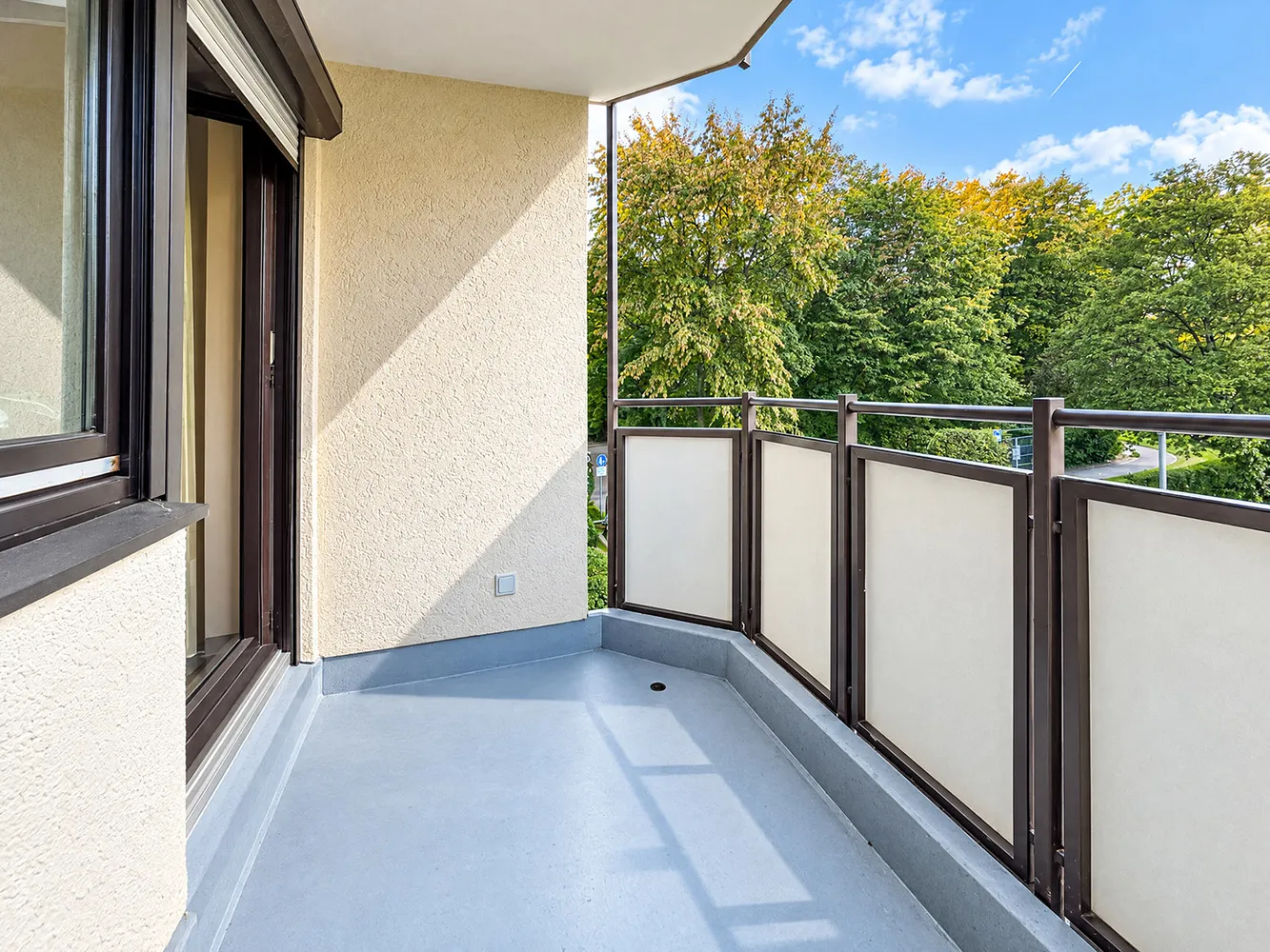 3 room apartment with 85 m² in Augsburg – Photo 10