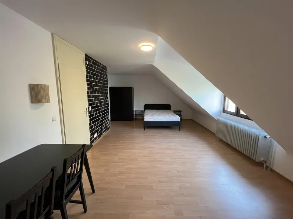 4 Zimmer Wohnung mit 115 m² in Ettlingen – Bild 2