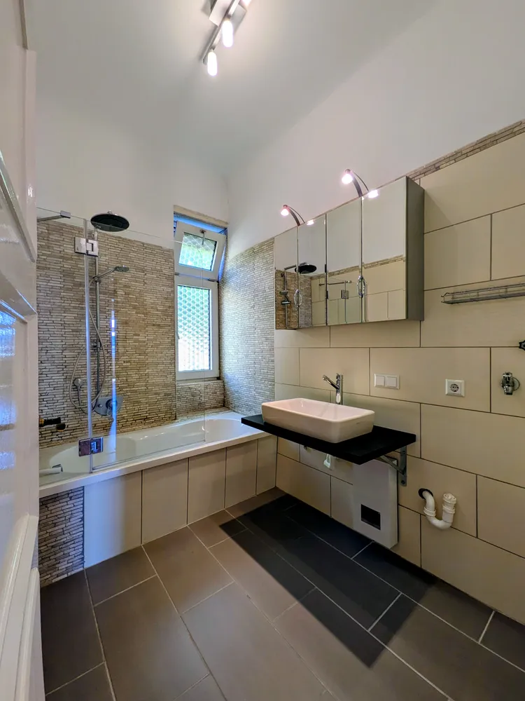 4 Zimmer Wohnung mit 120 m² in Pforzheim – Bild 10