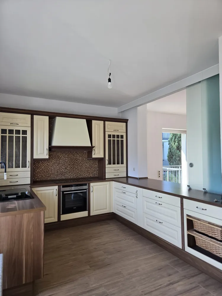 5 Zimmer Wohnung mit 230 m² in Frankfurt am Main – Bild 10