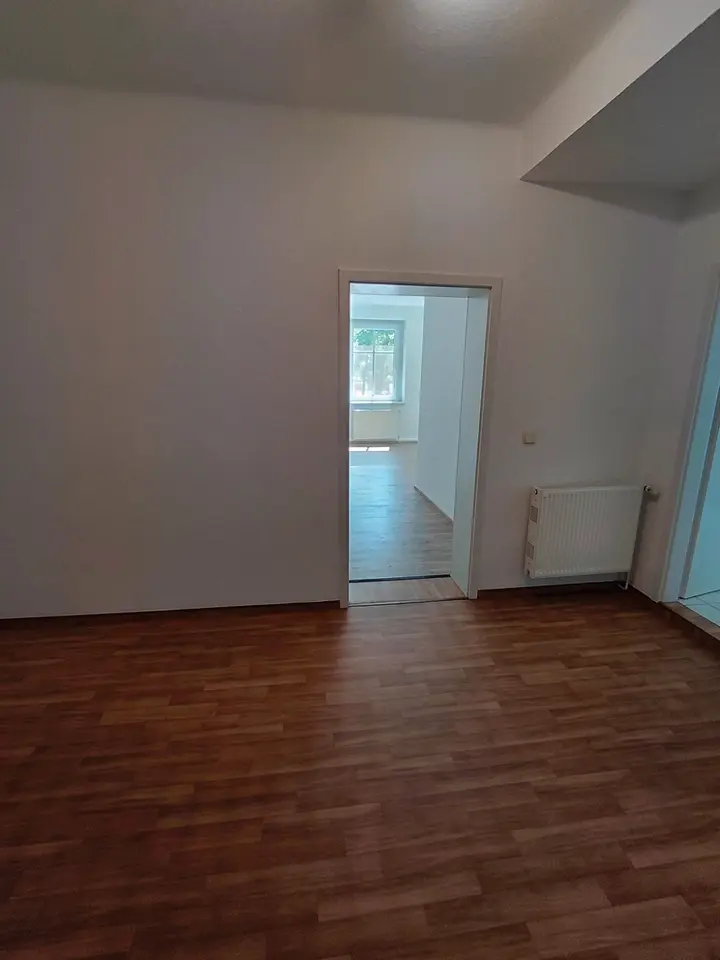 2 Zimmer Wohnung mit 90 m² in Finsterwalde – Bild 2