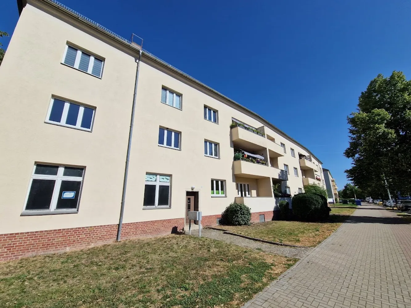 3 Zimmer Wohnung mit 70 m² in Magdeburg – Bild 1