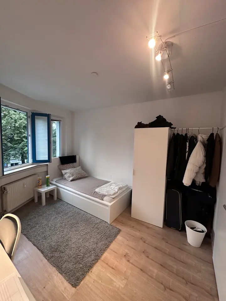 WG-Zimmer mit 13 m² in Aachen – Bild 2