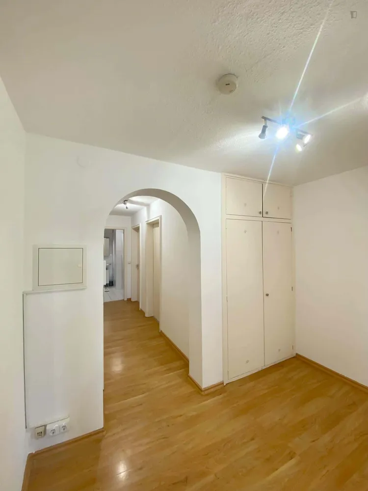 WG-Zimmer mit 15 m² in München – Bild 10
