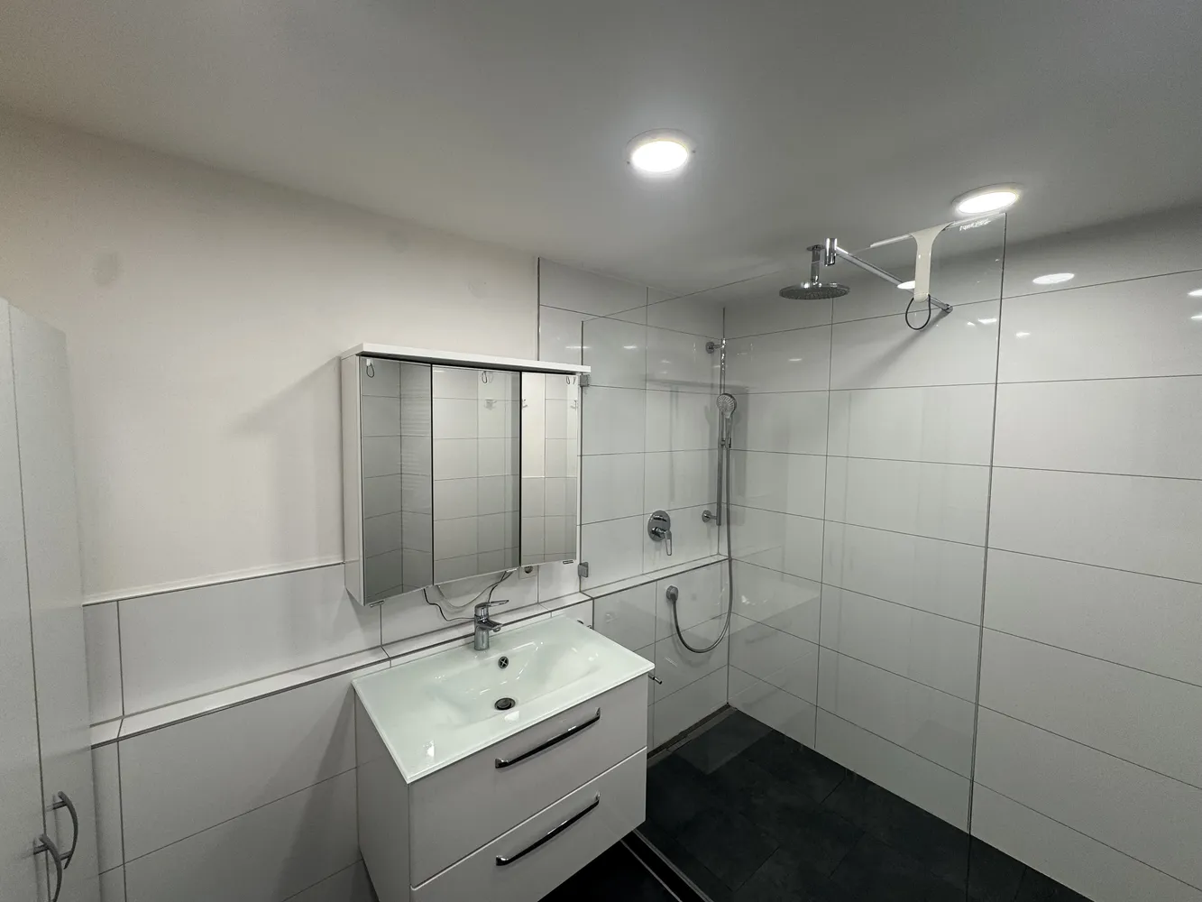 4 Zimmer Wohnung mit 120 m² in Stuttgart – Bild 3