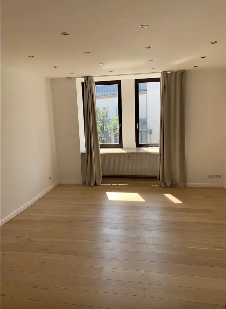 4 Zimmer Wohnung mit 110 m² in Nürnberg – Bild 4