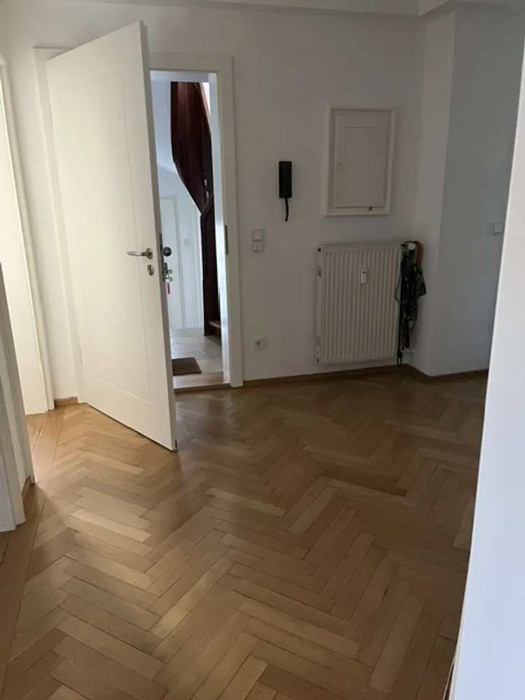 4 Zimmer Wohnung mit 110 m² in München – Bild 9