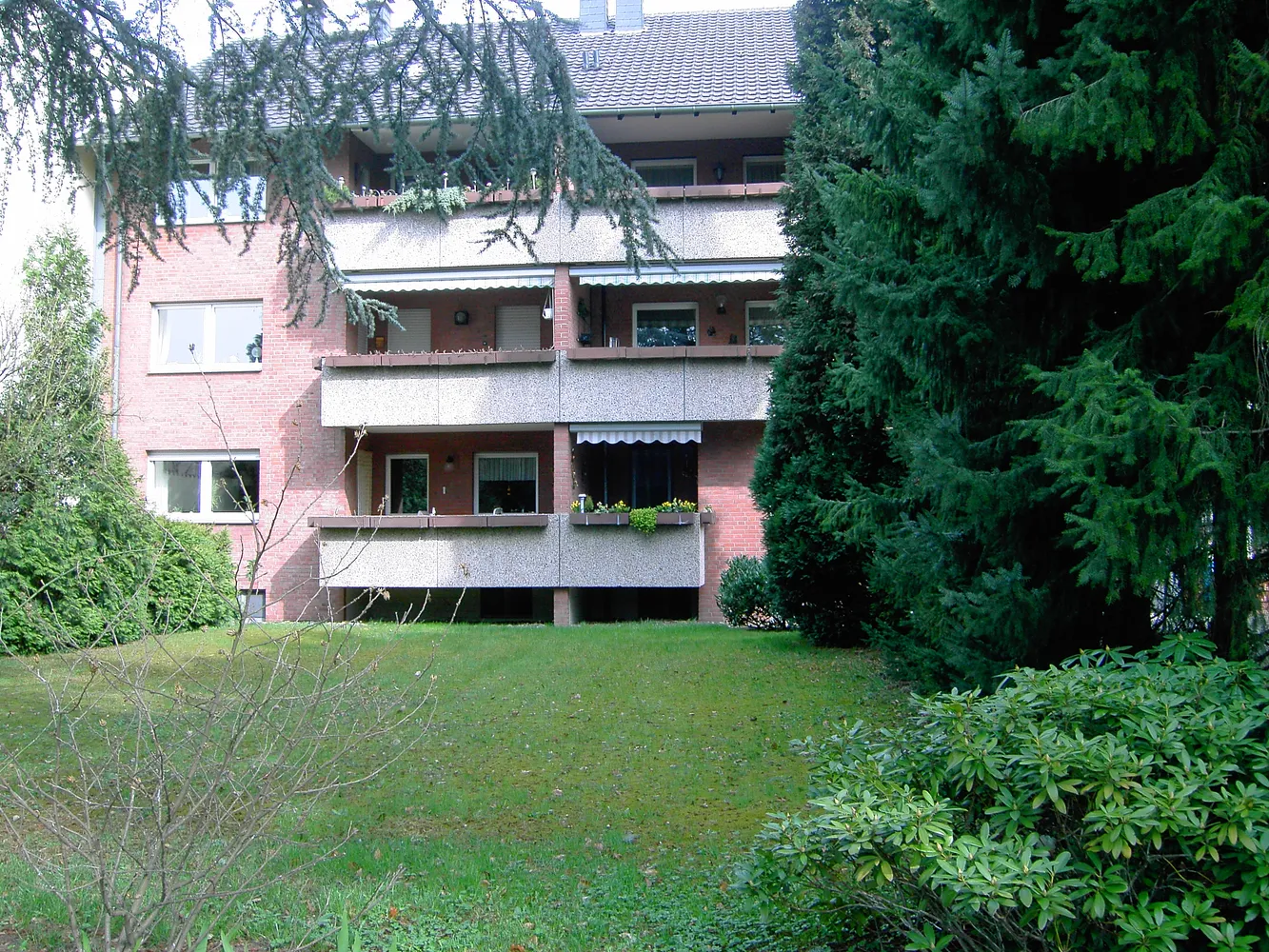 3 Zimmer Wohnung mit 95 m² in Oberhausen – Bild 1