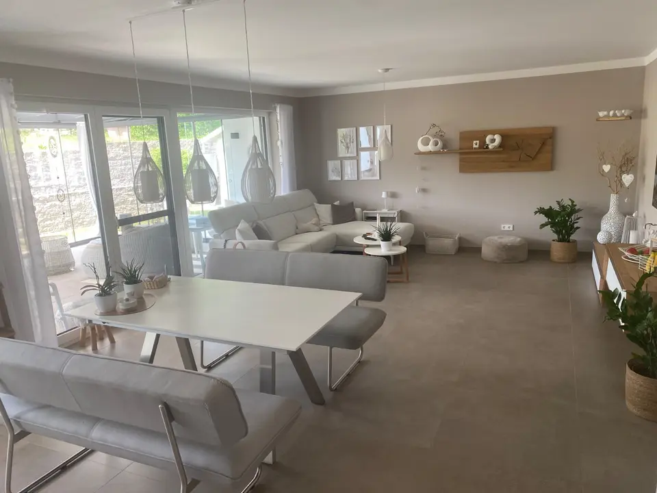 4 Zimmer Wohnung mit 115 m² in Singen – Bild 1