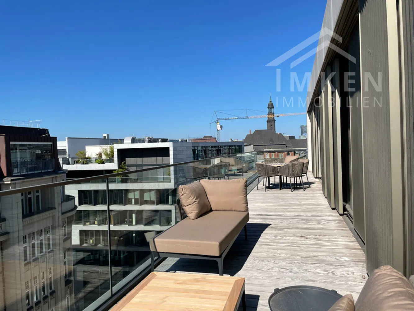 2 Zimmer Wohnung mit 175 m² in Hamburg – Bild 7