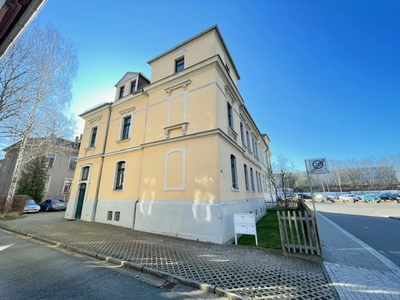 2 Zimmer Wohnung mit 61 m² in Zwickau – Bild 1